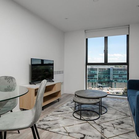 Comforting City Retreat In Vauxhall - No Wifi Ливърпул Екстериор снимка