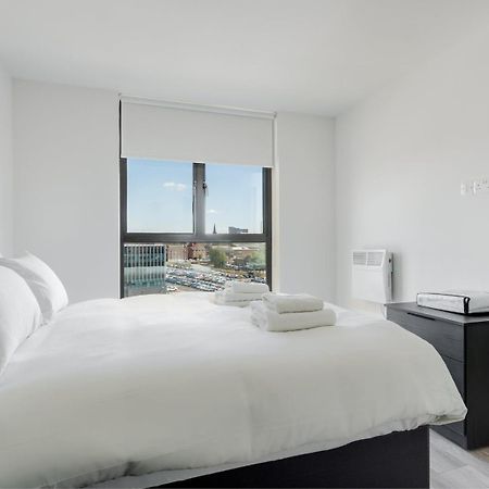 Comforting City Retreat In Vauxhall - No Wifi Ливърпул Екстериор снимка