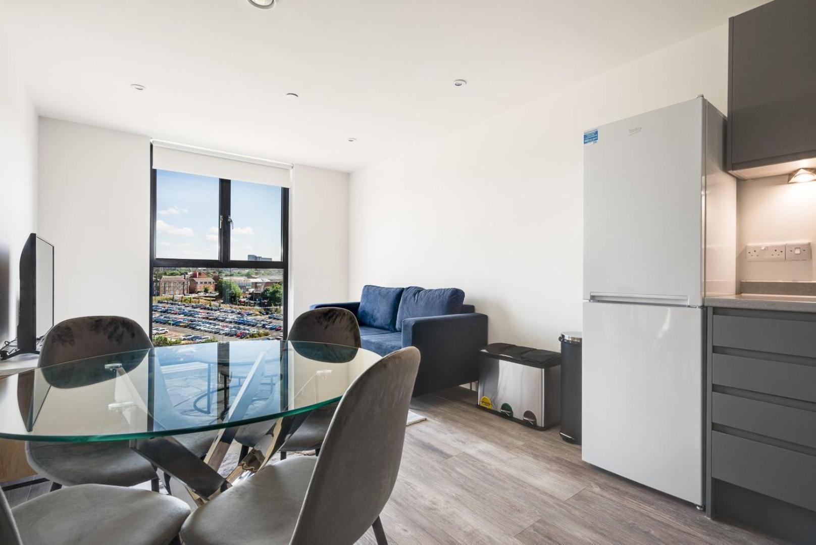 Comforting City Retreat In Vauxhall - No Wifi Ливърпул Екстериор снимка
